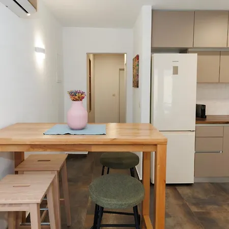 Apartman 25 With Free Private Parking Zadar
