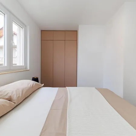 Apartman 25 With Free Private Parking Zadar